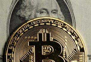 Bitcoin Nears $92K Amid